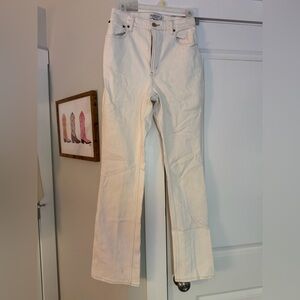 Abercrombie & Fitch The 70’s Vintage Flare Ultra High Rise